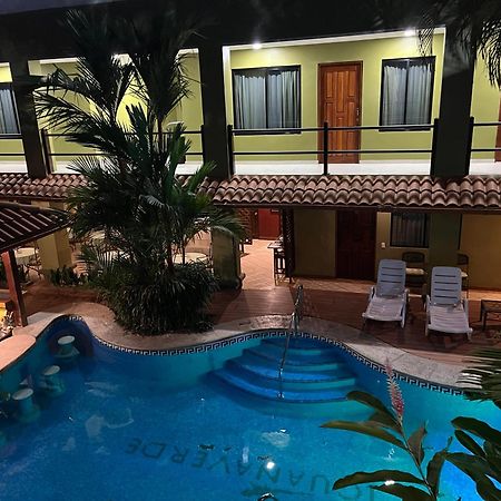 Hotel Iguana Verde Orotina Bagian luar foto