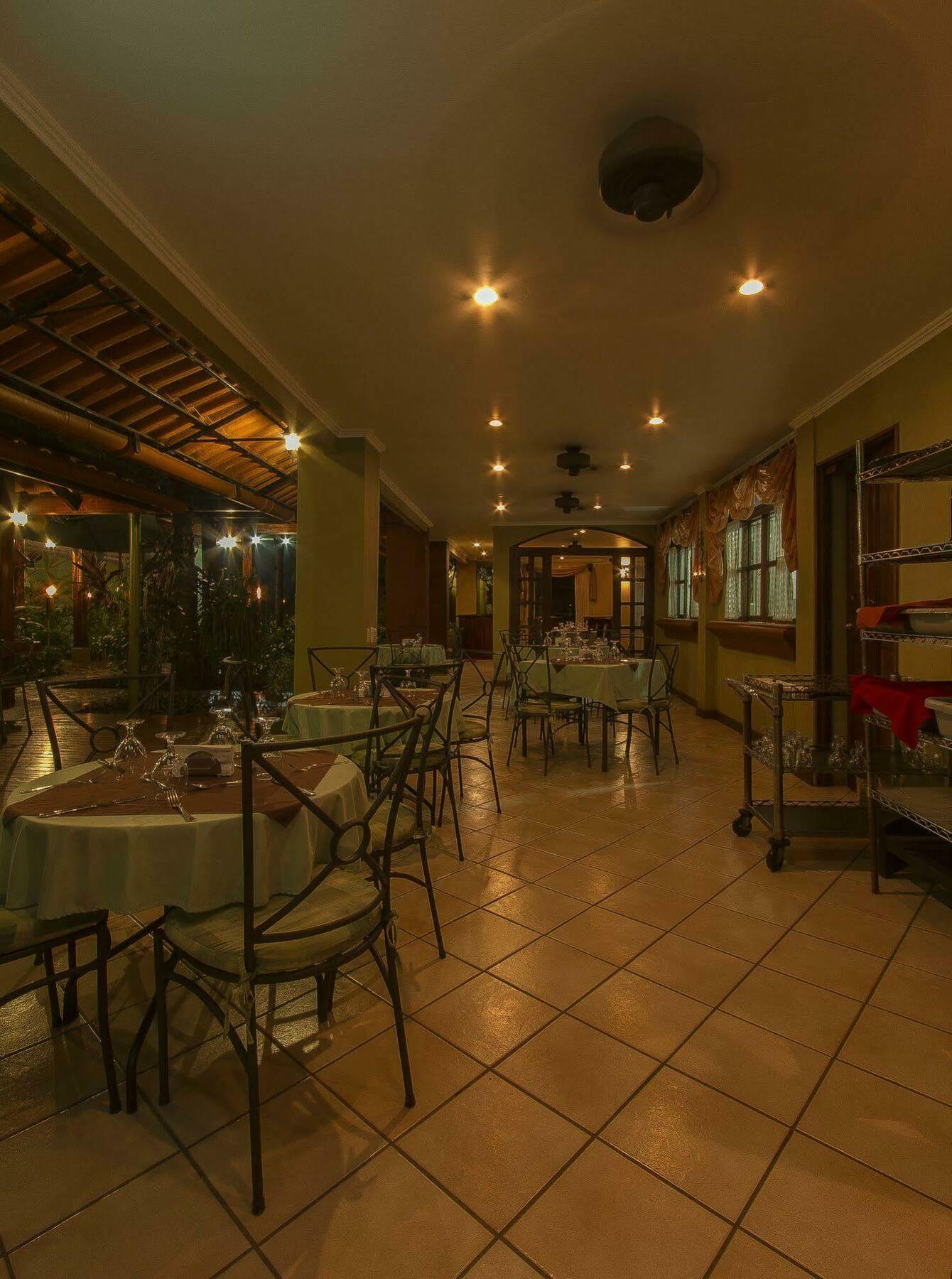 Hotel Iguana Verde Orotina Bagian luar foto
